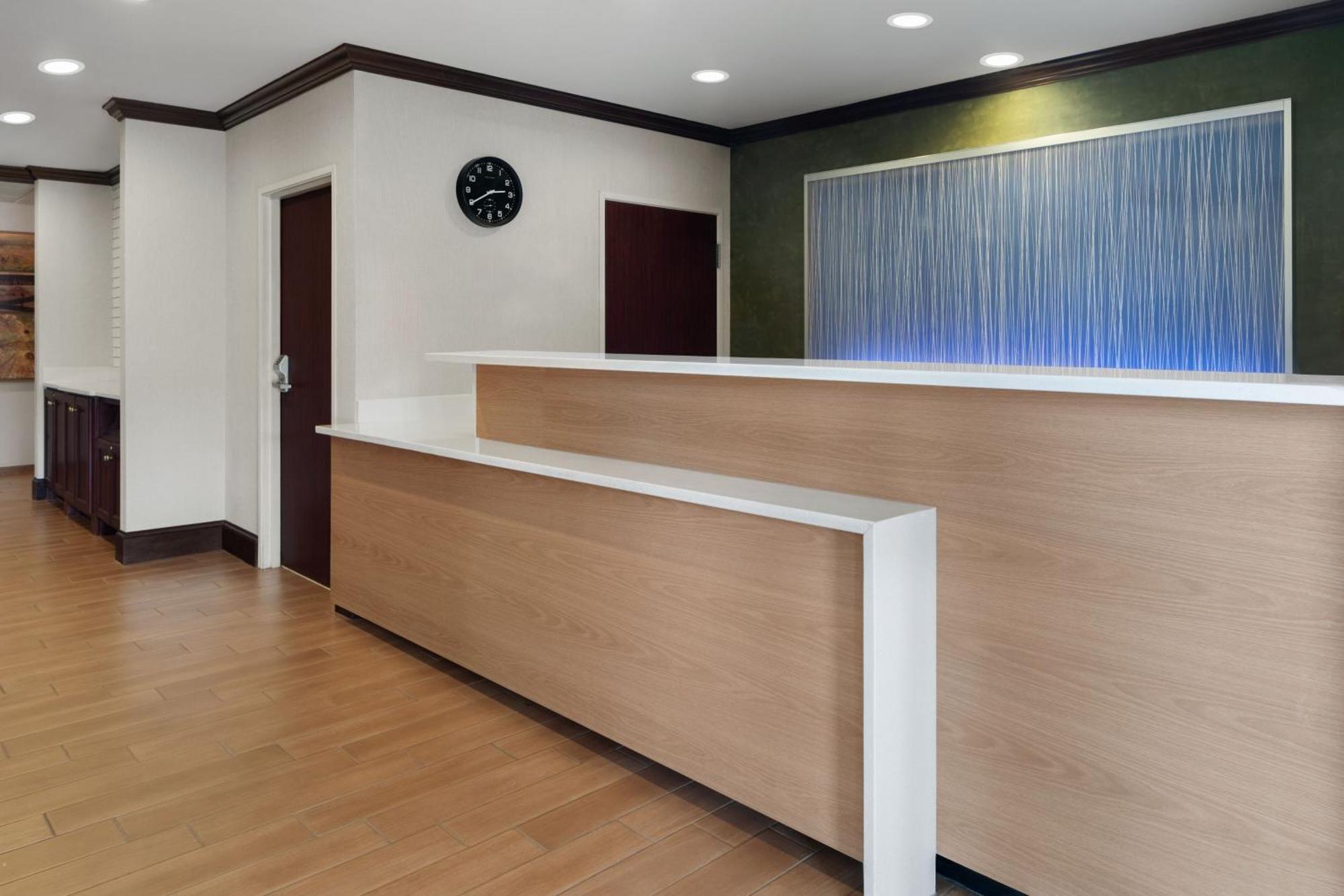 Fairfield Inn Charlotte Mooresville Lake Norman Exterior photo